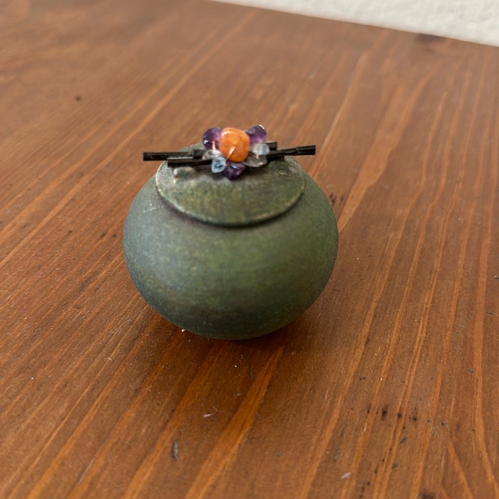 Cute Wishing Jar with crystals on top